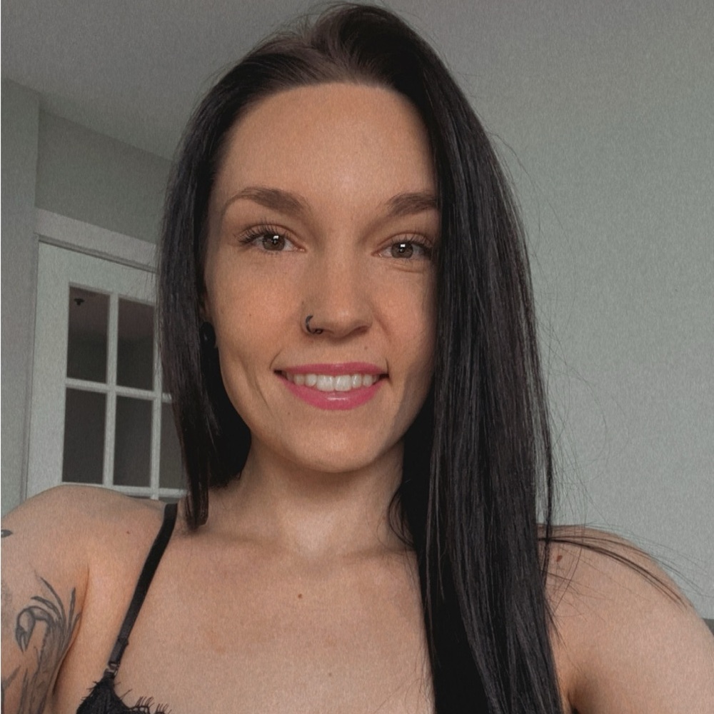 Meet your Posher, Hannah